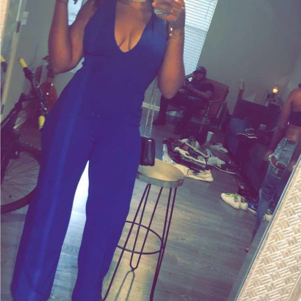 Lulu’s Blue V-Neck Wide-Leg Jumpsuit - Women's